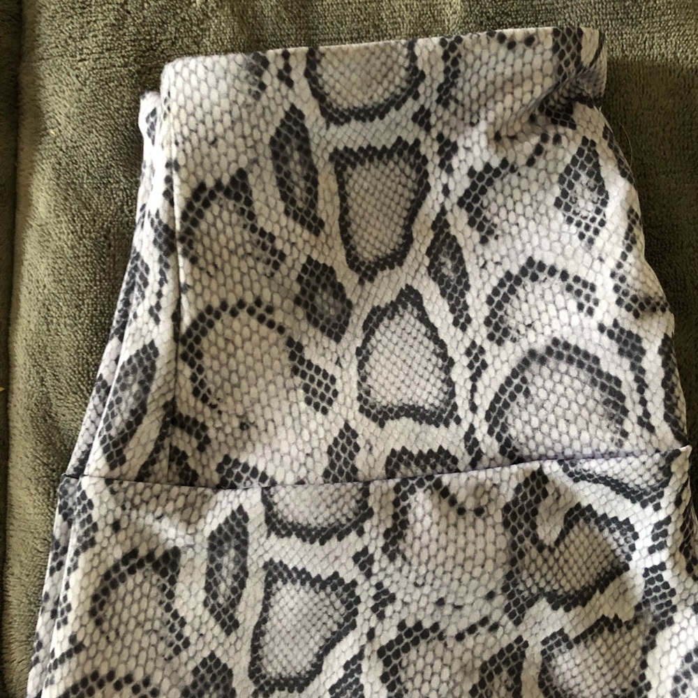 High Rise Python Print Leggings - image 4
